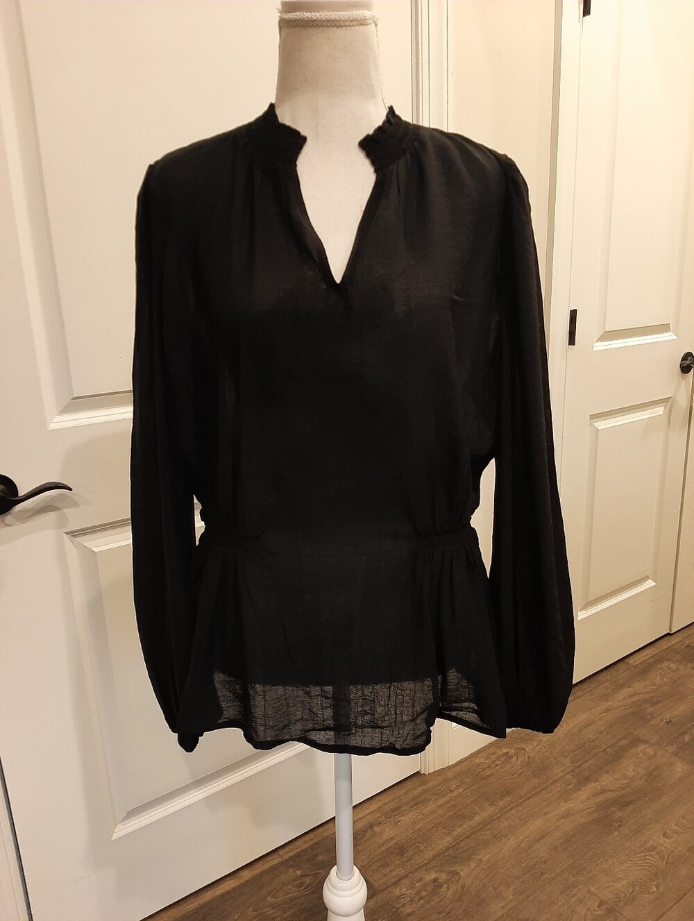 Esprit New York Black Peplum Blouse Size Medium Boho Balloon Sleeve NWT